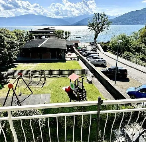 Lilly Del Maggiore *