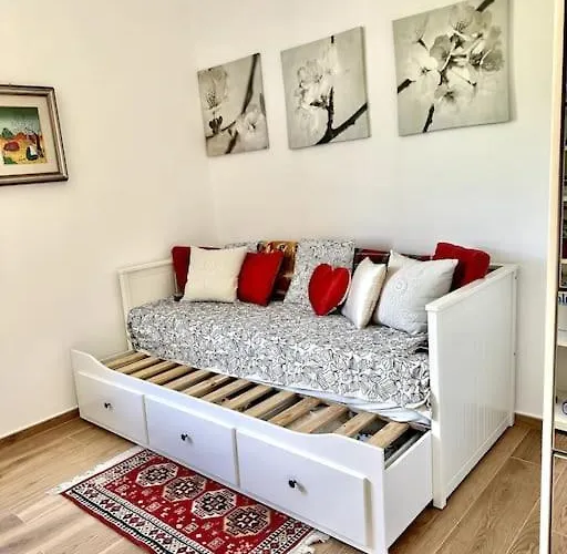 Lilly Del Maggiore Appartement *