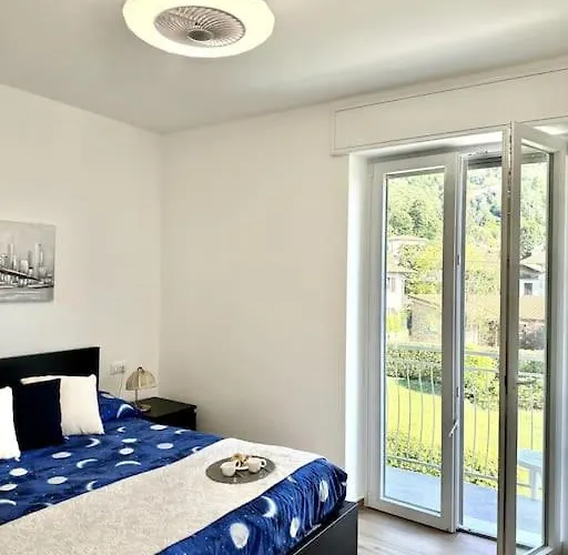 Lilly Del Maggiore Castelveccana