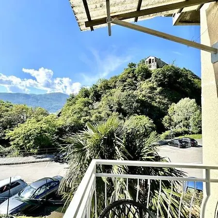 Lilly Del Maggiore Apartman *