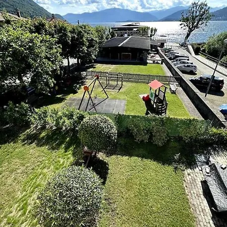 Lilly Del Maggiore Apartman Castelveccana